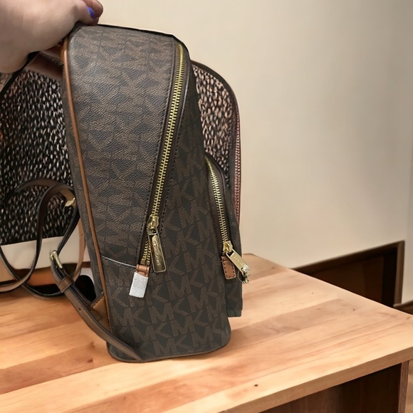 Michael Kors Lg Backpack + Md Wallet Brown/Luggage W/Chain